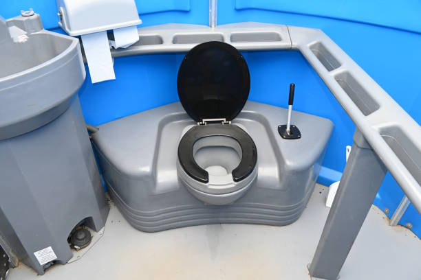 Porta potty rental for outdoor events in Galva, KS